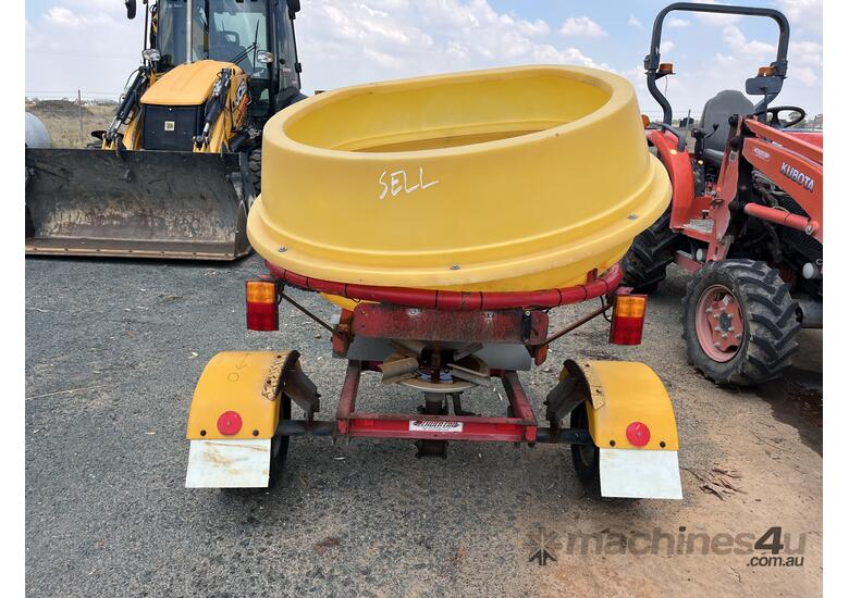 2012 Iris Spreaders Co. ITS-900P Spreader (Trailer Mounted)