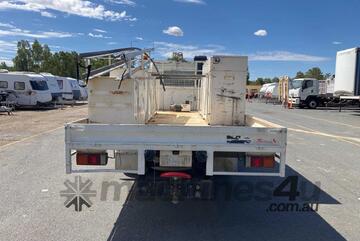 2009 Mitsubishi Fuso Fighter FK600 Crew Cab Service Body