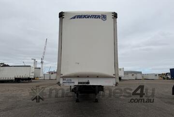2021 Maxitrans ST3 Curtainsider A Trailer