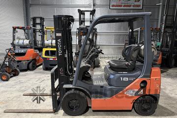 2011 TOYOTA 8 SERIES DELUX 1.8 TON CONTAINER MAST FORKLIFT