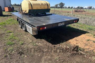 Flat Top Trailer