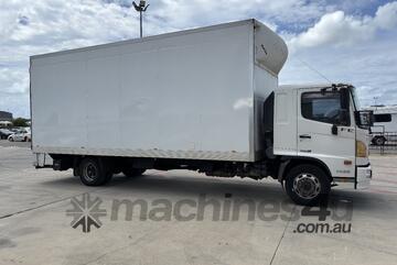 2012 Hino 500 FE2 1426 4x2 Pantech