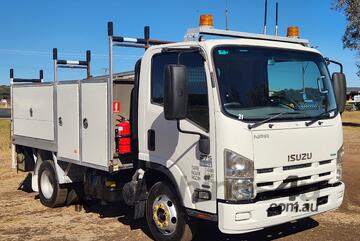 Isuzu NPR275 Short 4x2 Single Cab Automatic Service Body Truck. Ex Govt.