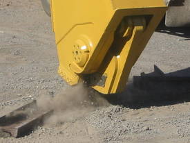 Hydraulic Railbreaker - picture0' - Click to enlarge