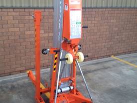 EZI-LIFT LGC870 8 MTR DUCT LIFTER - picture0' - Click to enlarge