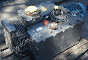 400B Vacuum Pump 403 m3/h 10mbar