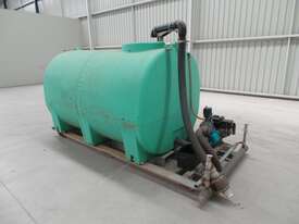 2016 Workmate 4000 Litre Poly Tanks - picture2' - Click to enlarge