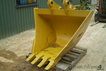 Trapezoid Bucket   Suit 20 Tonner