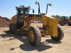 2012 Caterpillar 140M2 - picture2' - Click to enlarge