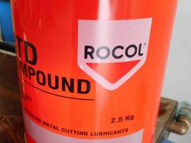 Tapping Paste Rocol 2.5kg - picture0' - Click to enlarge