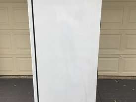 Commercial Polar Fridge 600L single door - picture1' - Click to enlarge