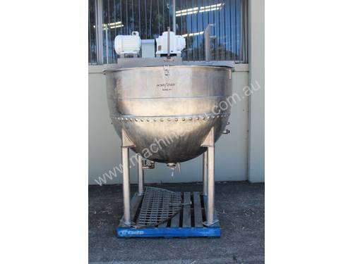 Steam Jacketed Mixing Pan