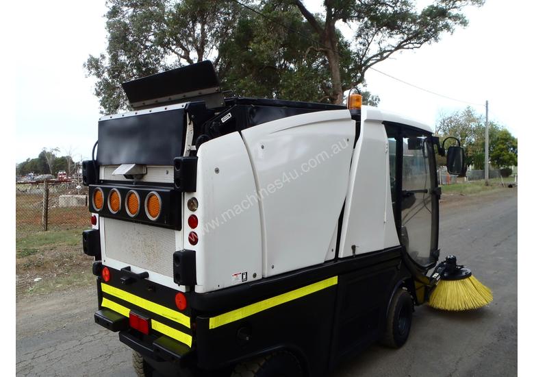 Used Macdonald Johnston CN100 MADVAC Sweepers in Austral, NSW Price