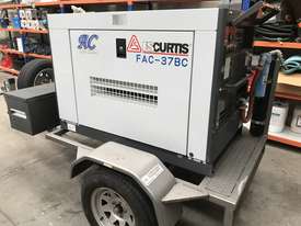 FS-Curtis Diesel Rotary Screw 130cfm Air Compressor Aircooler FAC-37BC on trailer - picture0' - Click to enlarge