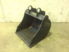 UNUSED 350MM BUCKET WITH BLANK HOOKUPS SUIT 1-2T EXCAVATOR D950 - picture0' - Click to enlarge