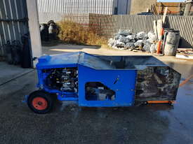 Kerb Machine & Moulds - picture0' - Click to enlarge