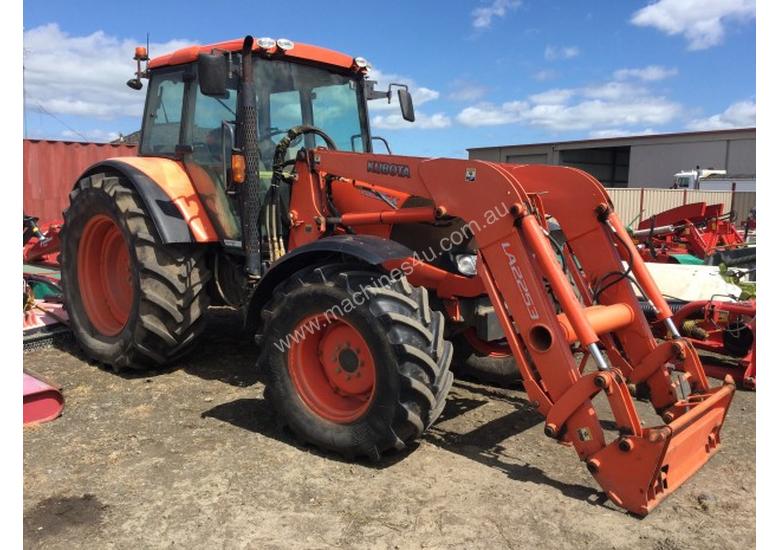 caption Kubota M135X FWA/4WD Tractor