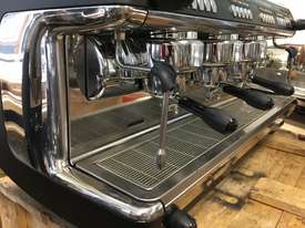 LA CIMBALI M39 DOSATRON HD 3 GROUP ESPRESSO COFFEE MACHINE COMMERCIAL AUTOSTEAM CAFE - picture2' - Click to enlarge