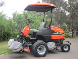 Jacobsen SLF1880 4wd ride on mower - picture0' - Click to enlarge