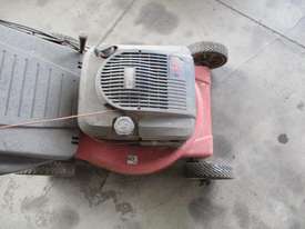 MTD Mower - picture1' - Click to enlarge