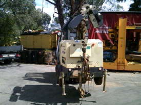doosan l9 lighting tower gensets - picture1' - Click to enlarge