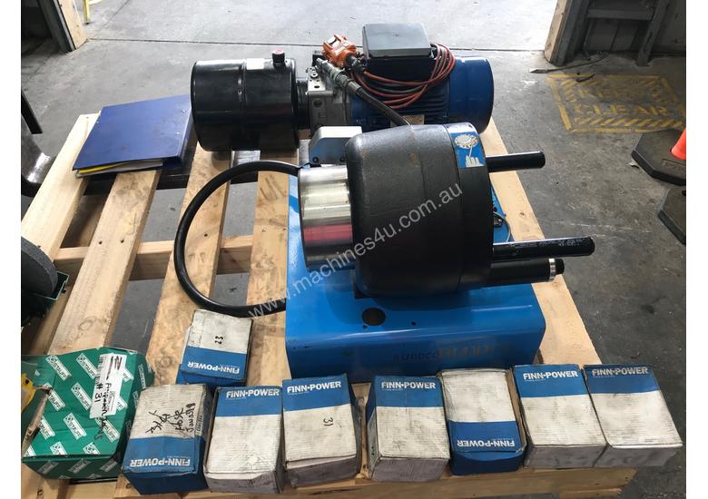 caption Hydraulic hose Crimping machine - excellent condition
