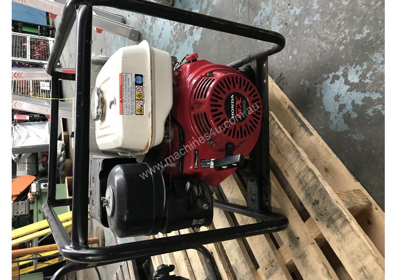 caption Honda Petrol Trash Water Pump GX270 Industrial Petrol Model MH030T