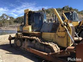 Komatsu D65EX-15 - picture2' - Click to enlarge
