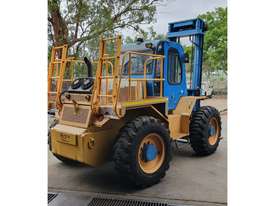 5.5T Omega 4WD (4.5m lift)Aircon, Diesel 4415T-12MS Forklift - picture2' - Click to enlarge
