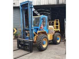 5.5T Omega 4WD (4.5m lift)Aircon, Diesel 4415T-12MS Forklift - picture0' - Click to enlarge