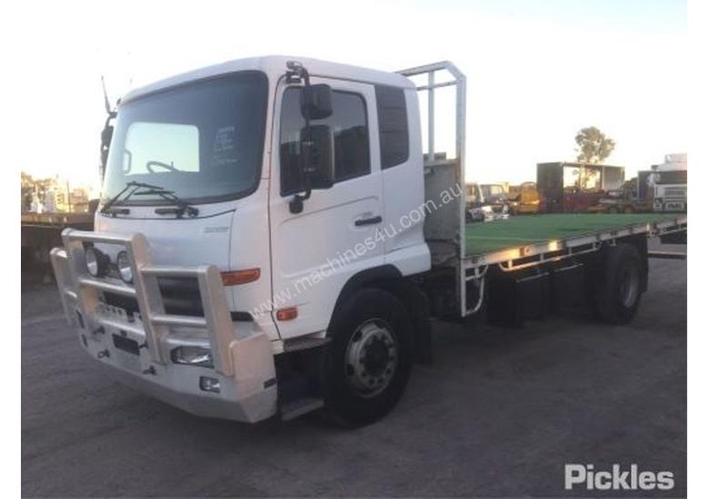 caption 2011 Nissan UD PK 17 280 Condor