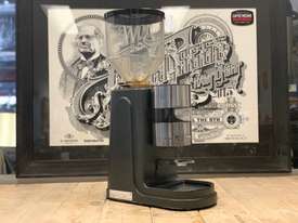 IBERITAL DOGE AUTOMATIC BLACK ESPRESSO COFFEE GRINDER - picture0' - Click to enlarge