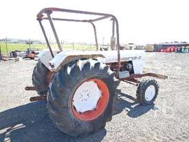 DAVID BROWN 990 2WD Tractor - picture2' - Click to enlarge