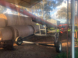 Wheatheart 60'x10" Grain Auger Handling/Storage - picture1' - Click to enlarge