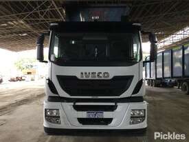 2014 Iveco Stralis 500 EEV - picture1' - Click to enlarge