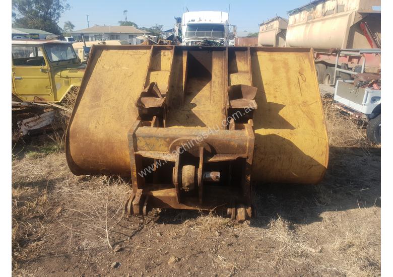 Used 2000 Caterpillar 980G Wheel Loader Bucket in , Listed on Machines4u