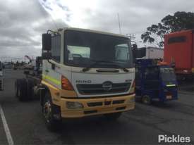 2010 Hino FM 2627 - picture0' - Click to enlarge