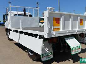 2010 NISSAN UD PK 9 Tipper   - picture2' - Click to enlarge