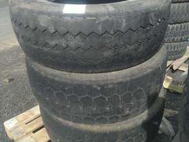 Custom 385/65R22.5 - picture0' - Click to enlarge