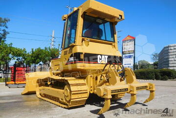 CAT D4G Two Barrel Dozer Rippers DOZATT