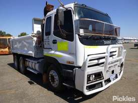 2001 Isuzu EXY Gigamax Custom - picture0' - Click to enlarge