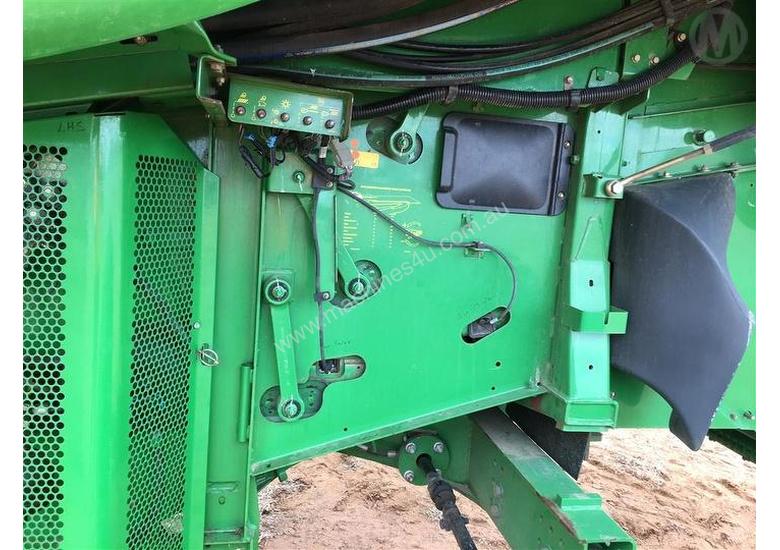 JD 4720 Cane Harvester Used John Deere John Deere 9770 35ft Draper Front Cane 