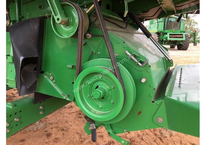 JD 4720 Cane Harvester Used John Deere John Deere 9770 35ft Draper Front Cane 