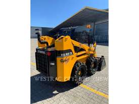 HYUNDAI HSL650-7A Skid Steer Loaders - picture2' - Click to enlarge