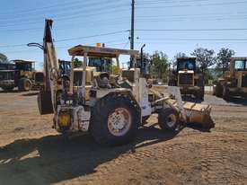 1978 John Deere JD410-D Backhoe *CONDITIONS APPLY* - picture1' - Click to enlarge
