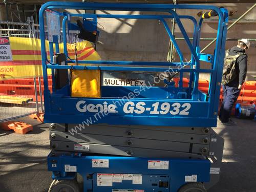 Gennie Scissor Lift