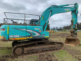 Kobelco SK250 Tracked-Excav Excavator - picture2' - Click to enlarge