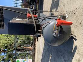 Air Compressor with air dryer - picture2' - Click to enlarge