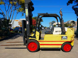 7 T Hyster Forklift - SOLD AS IS - picture0' - Click to enlarge