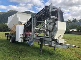 2016 CMQ Engineering 5m3 Mobile Batching Plant & SILO - picture0' - Click to enlarge